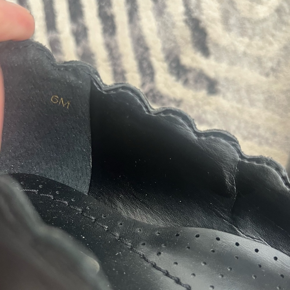Browns Scalloped Edge Black Flats - Picture 8 of 10